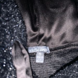 Fuzzy crop top pullover